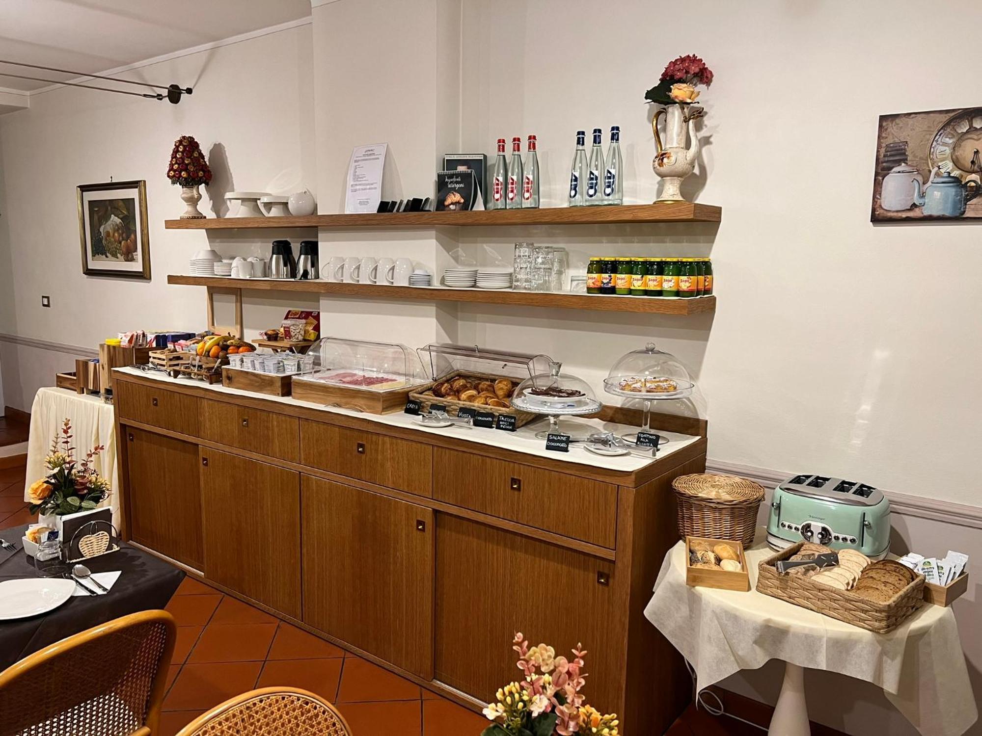 B&B Corte Delle Rose Castiglione Delle Stiviere Dış mekan fotoğraf