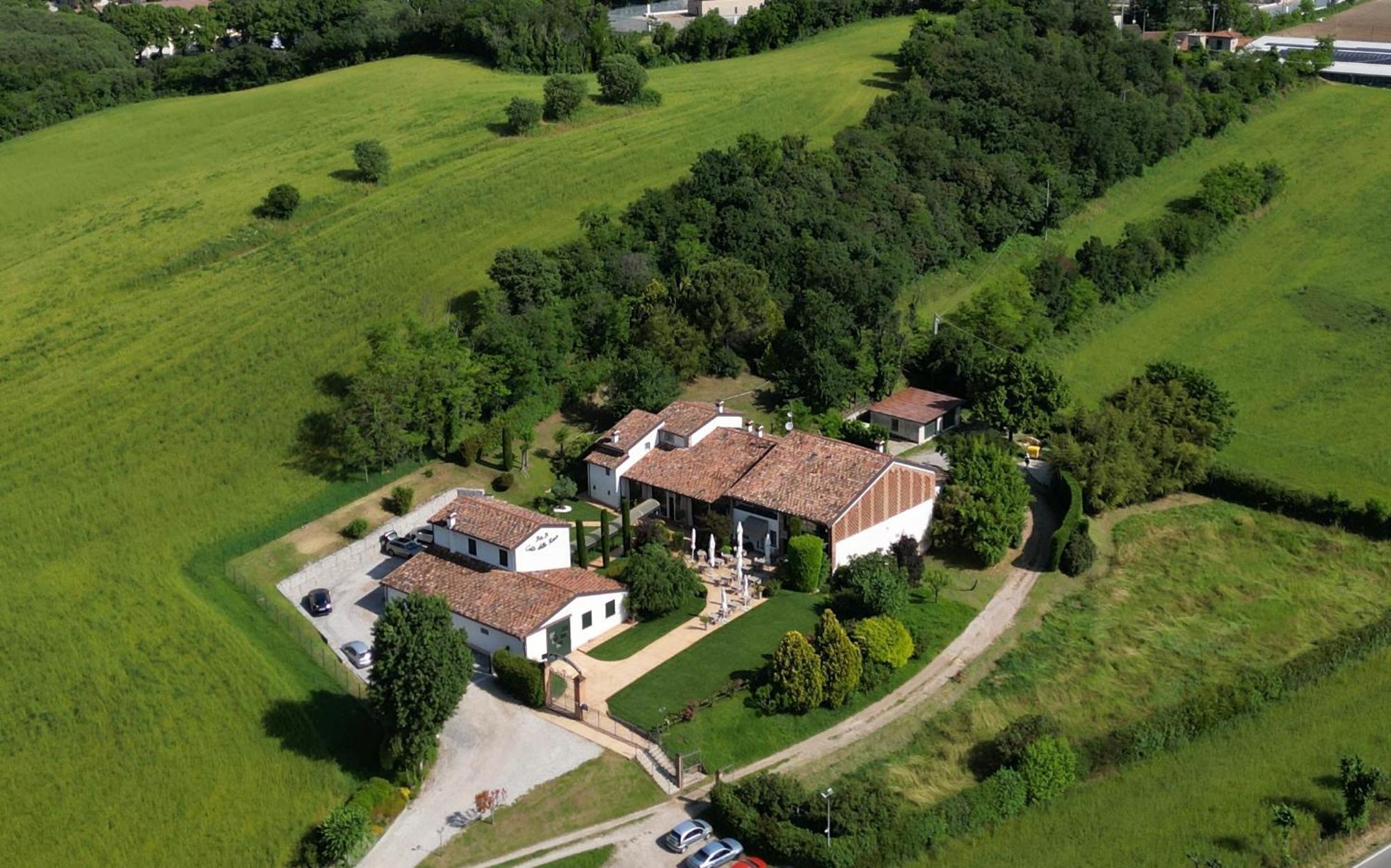 B&B Corte Delle Rose Castiglione Delle Stiviere Dış mekan fotoğraf